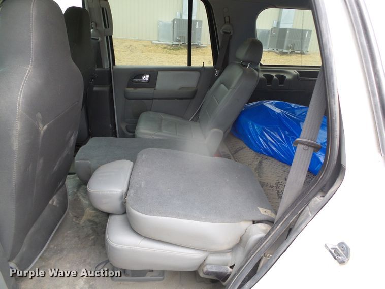 image for item DI5537 2005 Ford Expedition XLT  SUV