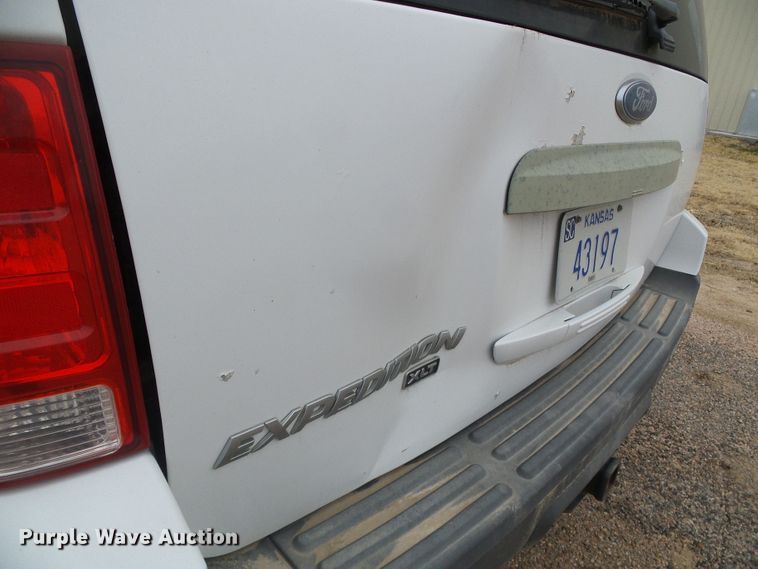 image for item DI5537 2005 Ford Expedition XLT  SUV