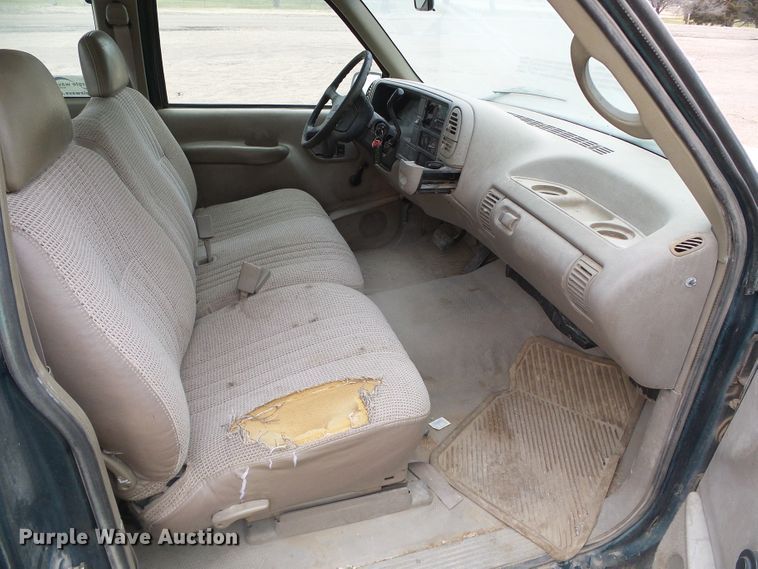 image for item DI5538 1996 GMC 1500 SL  Ext. Cab pickup truck