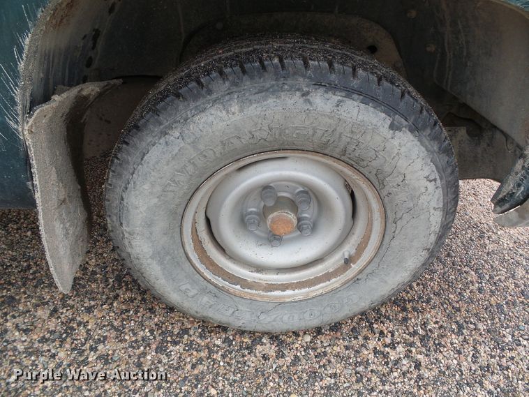 image for item DI5538 1996 GMC 1500 SL  Ext. Cab pickup truck