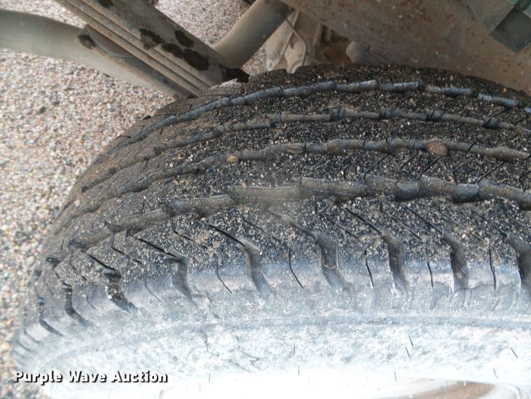 image for item DI5538 1996 GMC 1500 SL  Ext. Cab pickup truck