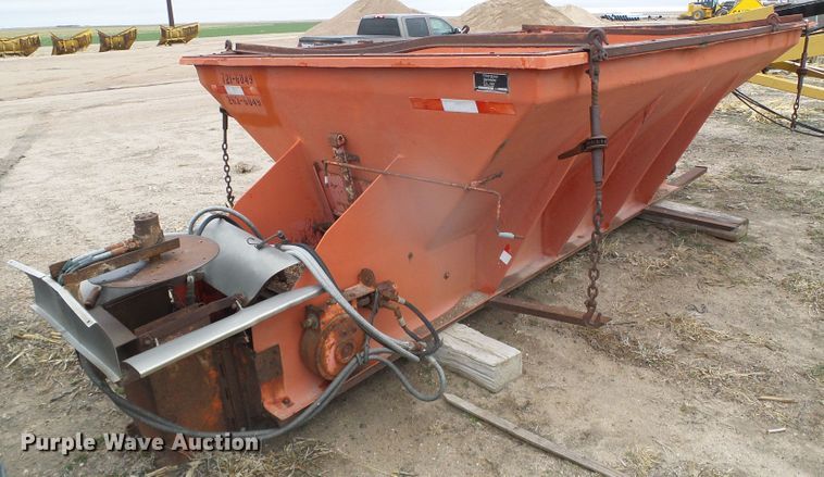 image for item DI5540 Fiberglass Spreader Co. 195 SK spreader