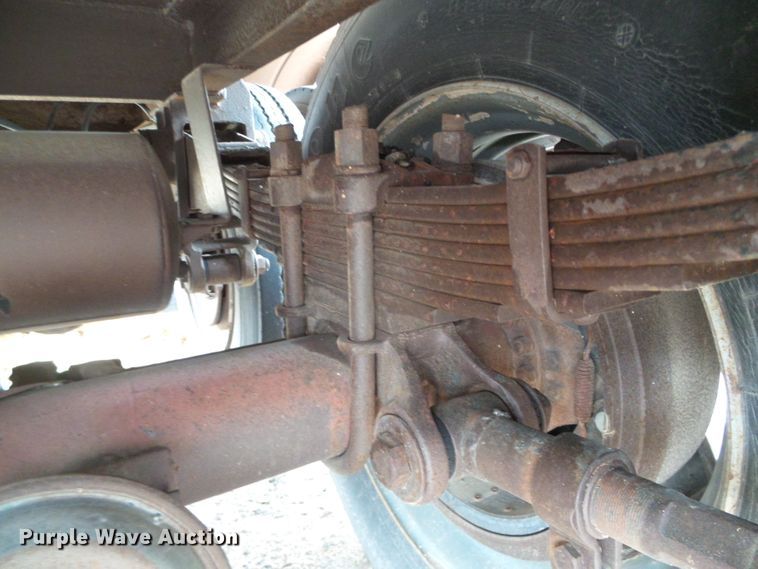 image for item DI5541 1959 Moser  tank trailer