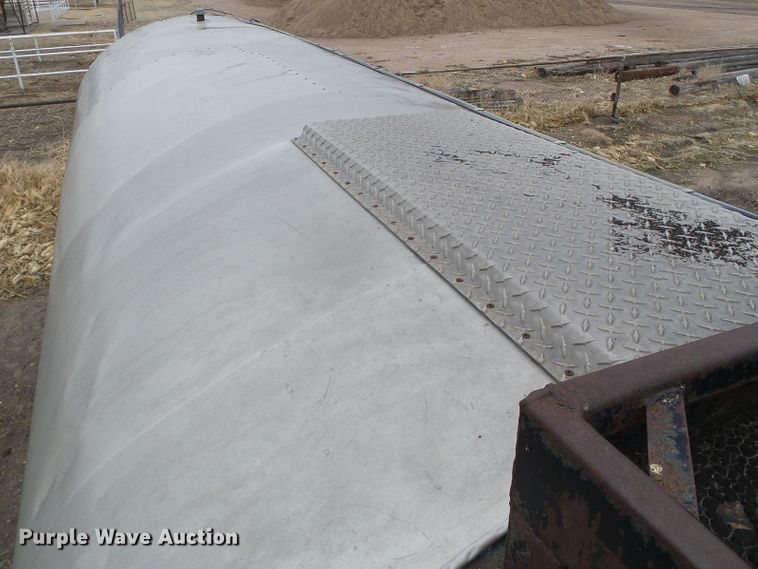 image for item DI5541 1959 Moser  tank trailer