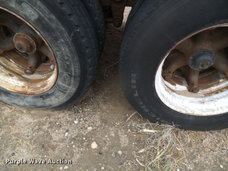 image for item DI5541 1959 Moser  tank trailer