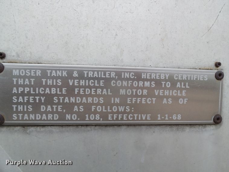 image for item DI5541 1959 Moser  tank trailer