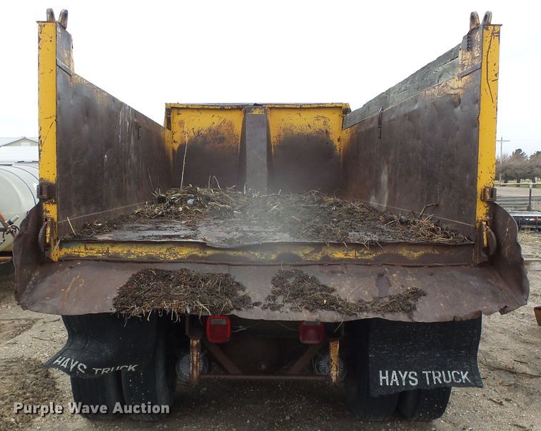 image for item DI5544 1977 Chevrolet C65  dump truck