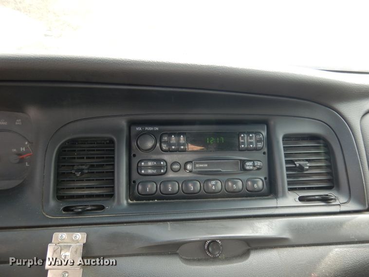 image for item DI6513 2003 Ford Crown Victoria Police Interceptor
