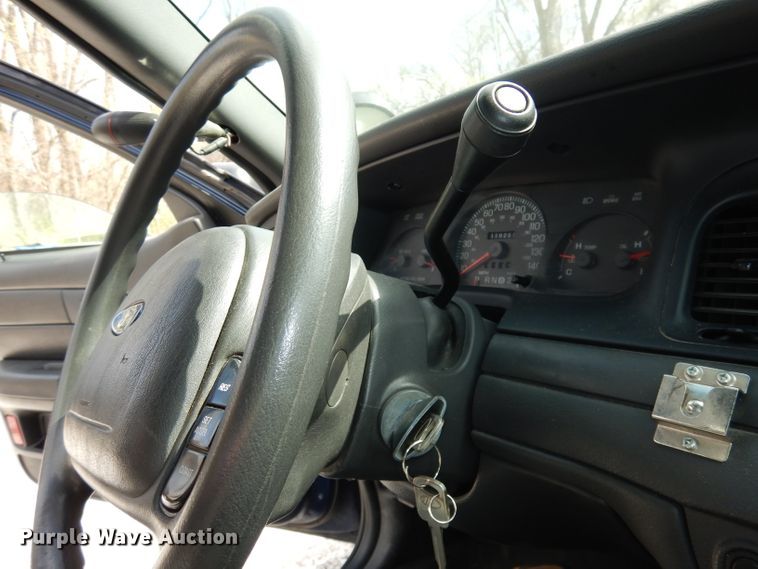 image for item DI6513 2003 Ford Crown Victoria Police Interceptor
