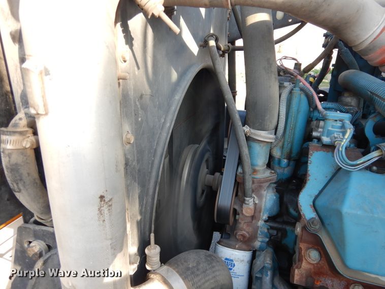 image for item DI6519 1995 International 3800  school bus