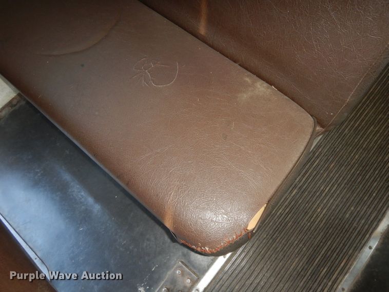 image for item DI6519 1995 International 3800  school bus