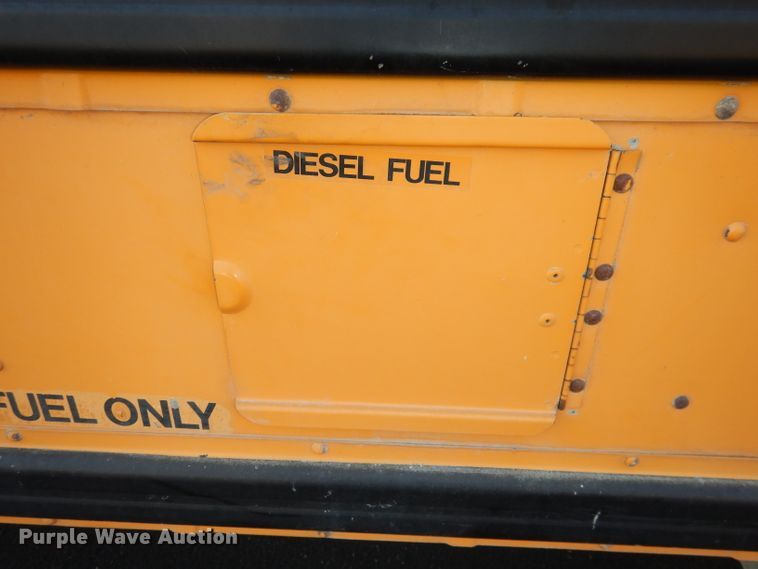 image for item DI6519 1995 International 3800  school bus