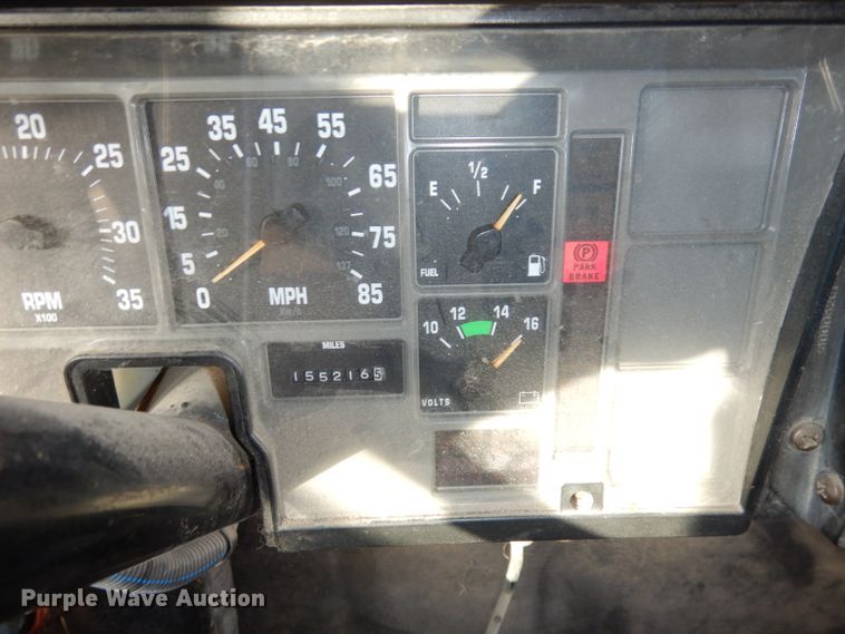 image for item DI6519 1995 International 3800  school bus