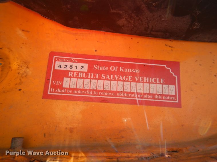 image for item DI6519 1995 International 3800  school bus