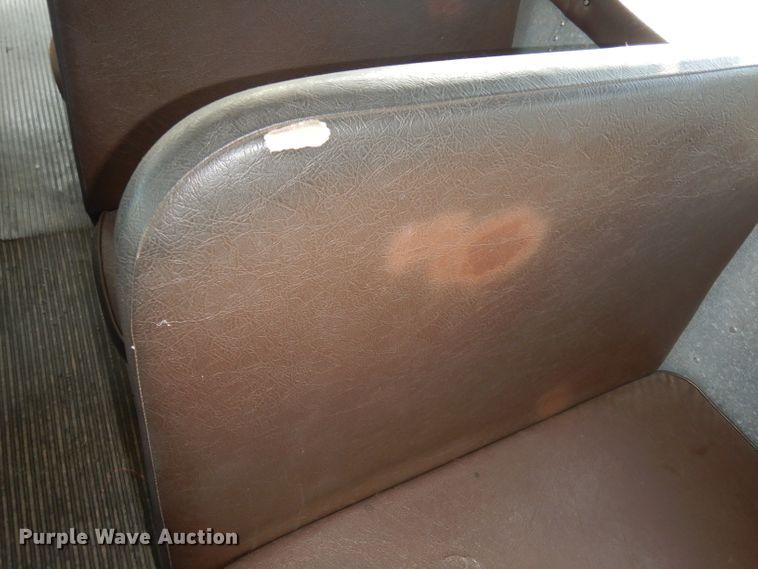 image for item DI6519 1995 International 3800  school bus