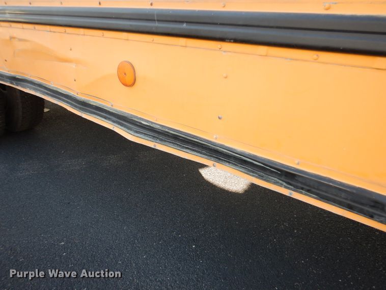 image for item DI6519 1995 International 3800  school bus