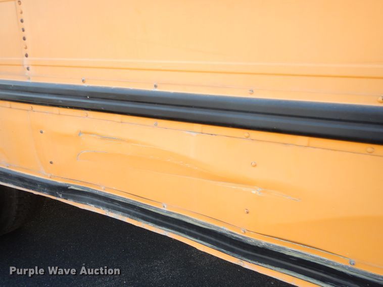 image for item DI6519 1995 International 3800  school bus