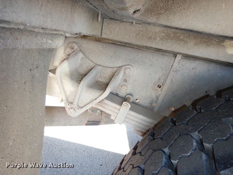 image for item DI6519 1995 International 3800  school bus