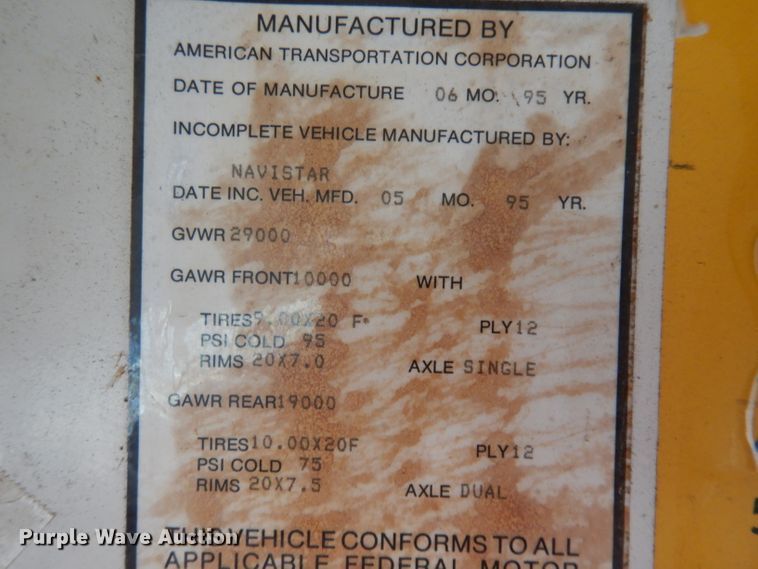 image for item DI6519 1995 International 3800  school bus