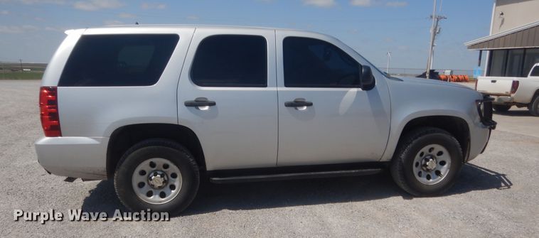 image for item DJ2225 2013 Chevrolet Tahoe Police  SUV
