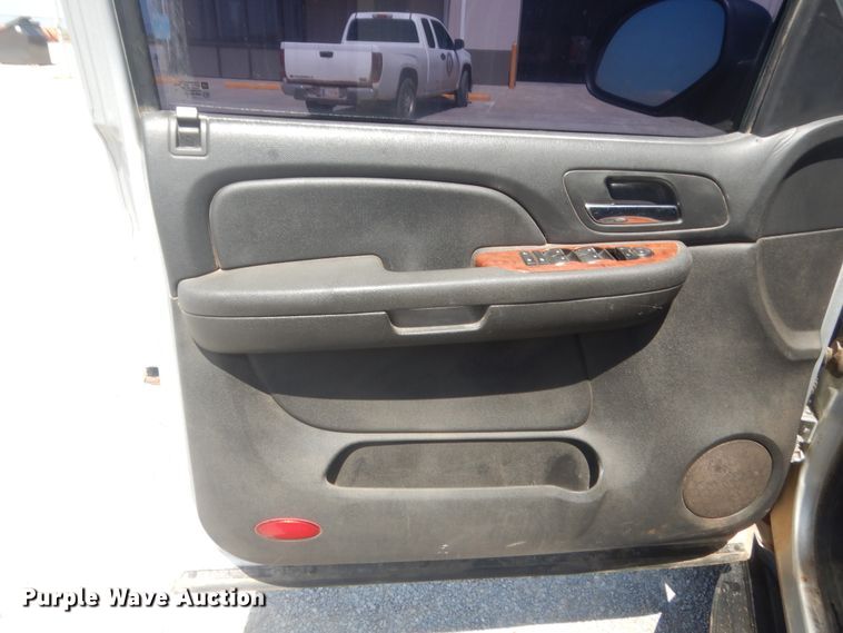 image for item DJ2225 2013 Chevrolet Tahoe Police  SUV