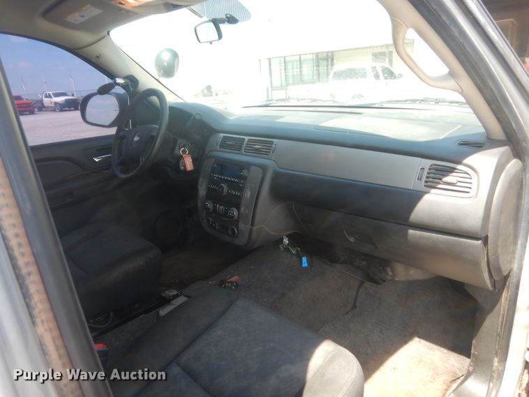 image for item DJ2225 2013 Chevrolet Tahoe Police  SUV