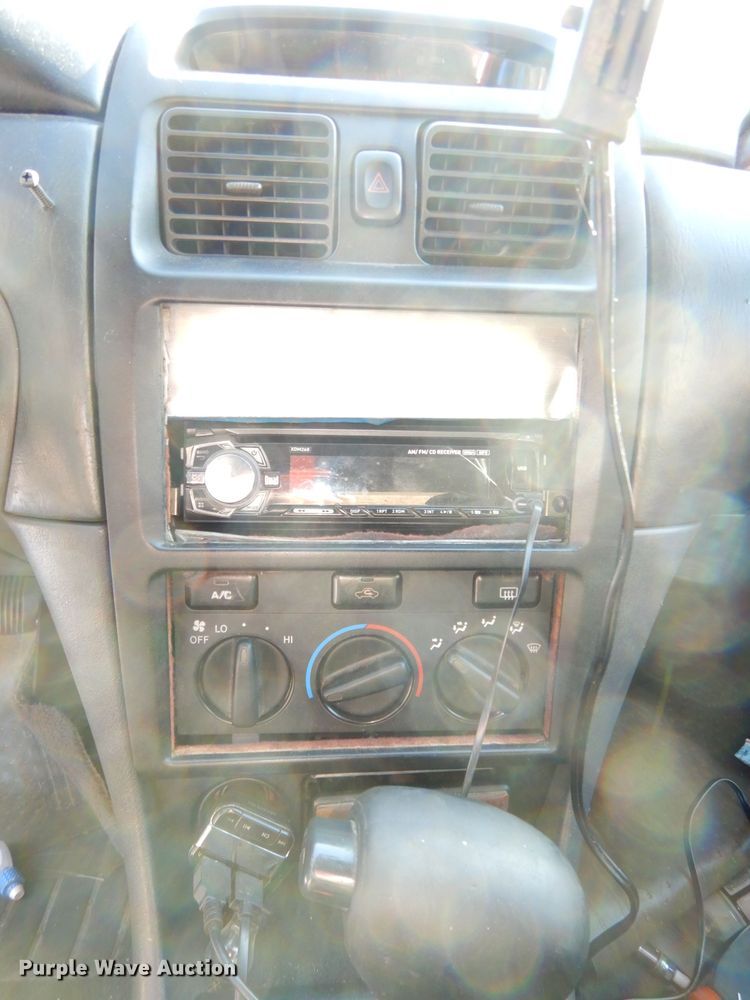 image for item DJ2812 2000 Toyota Camry Solara