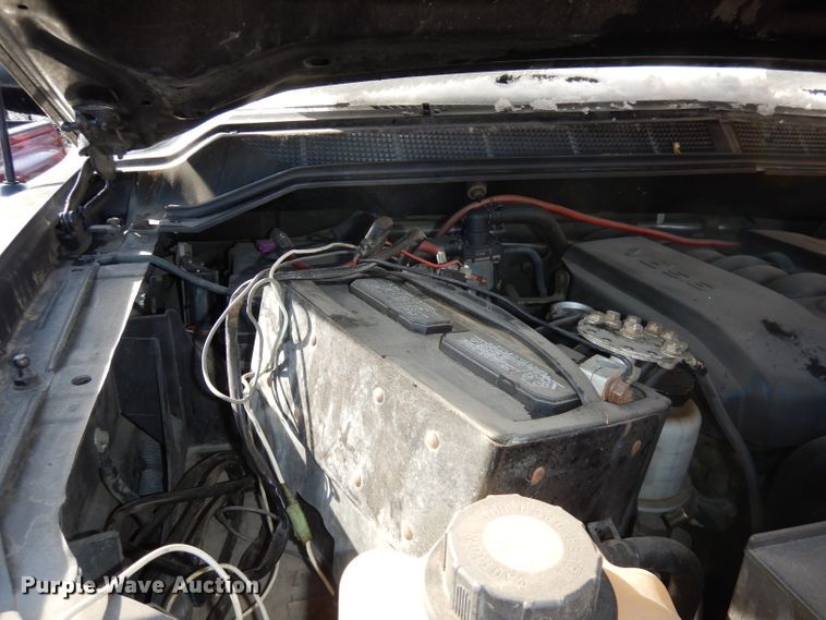 image for item DJ2846 2004 Nissan Titan  King Cab pickup truck