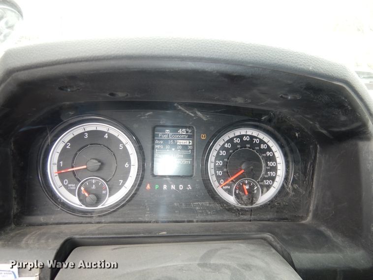 image for item DJ2959 2017 Dodge Ram 1500  Crew Cab pickup truck