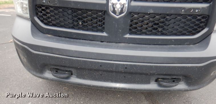 image for item DJ2959 2017 Dodge Ram 1500  Crew Cab pickup truck