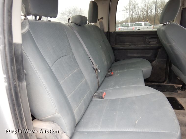 image for item DJ2959 2017 Dodge Ram 1500  Crew Cab pickup truck