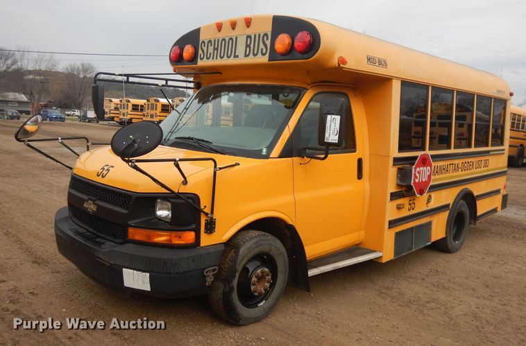 image for item DJ2968 2007 Chevrolet G3500  school bus