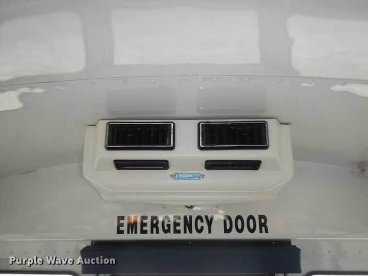 image for item DJ2968 2007 Chevrolet G3500  school bus