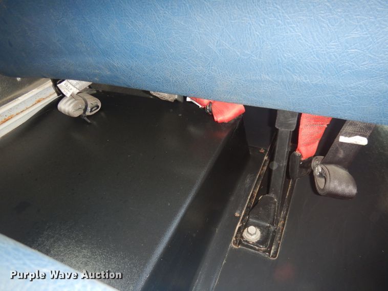 image for item DJ2968 2007 Chevrolet G3500  school bus