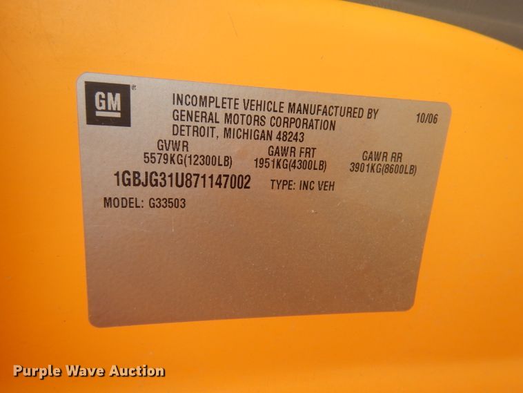 image for item DJ2968 2007 Chevrolet G3500  school bus