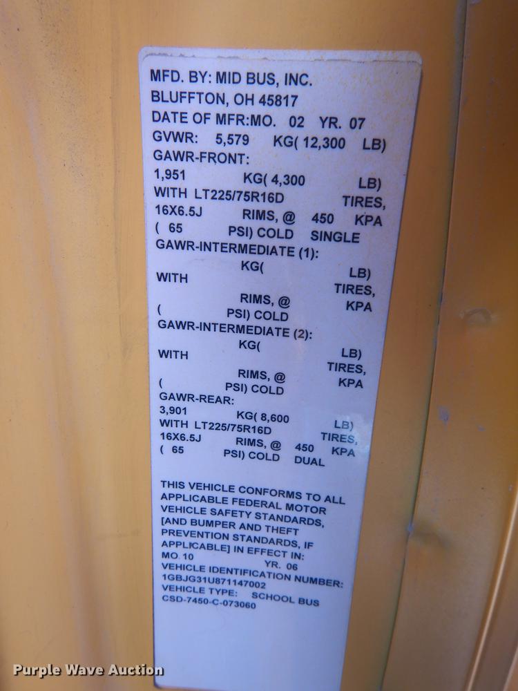 image for item DJ2968 2007 Chevrolet G3500  school bus