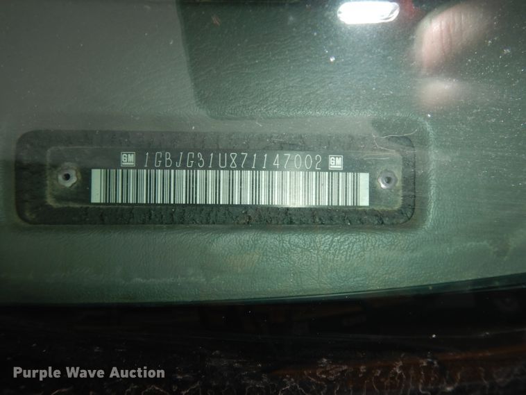 image for item DJ2968 2007 Chevrolet G3500  school bus