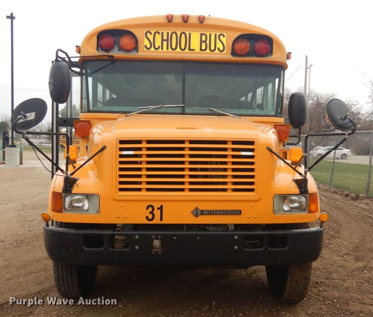 image for item DJ2969 2003 International 3800  school bus