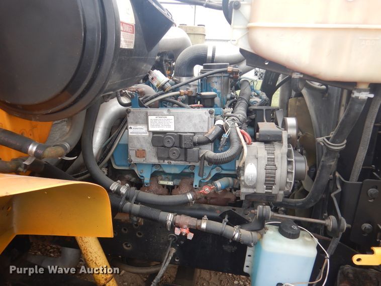 image for item DJ2969 2003 International 3800  school bus