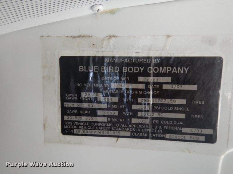 image for item DJ2970 2004 International 3800  school bus