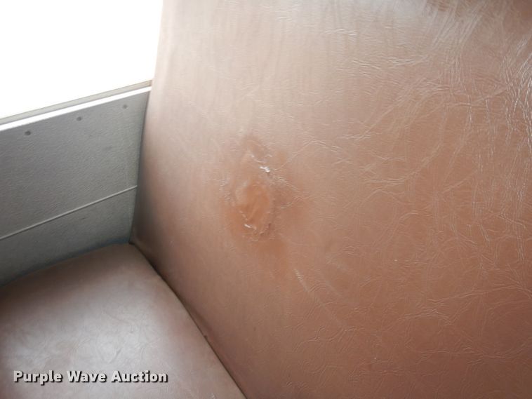 image for item DJ2970 2004 International 3800  school bus