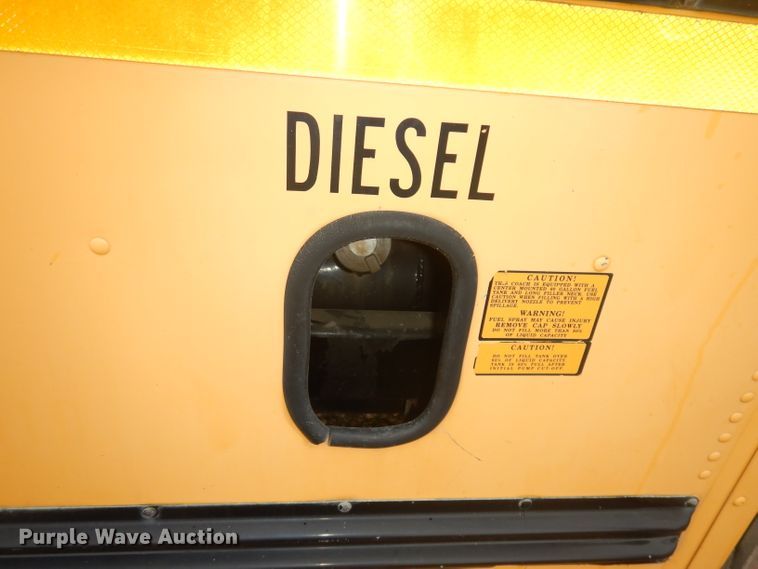 image for item DJ2970 2004 International 3800  school bus