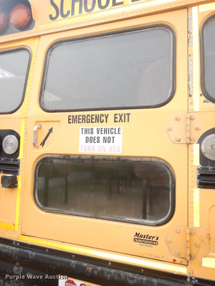 image for item DJ2970 2004 International 3800  school bus