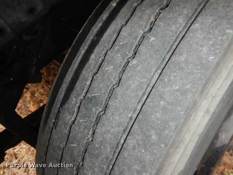 image for item DJ2971 2003 International 3800  school bus