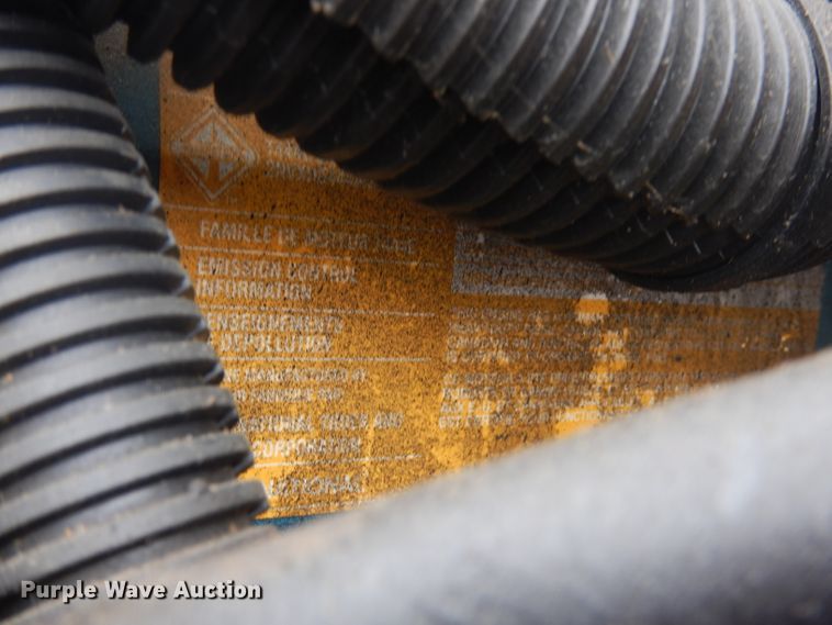 image for item DJ2971 2003 International 3800  school bus