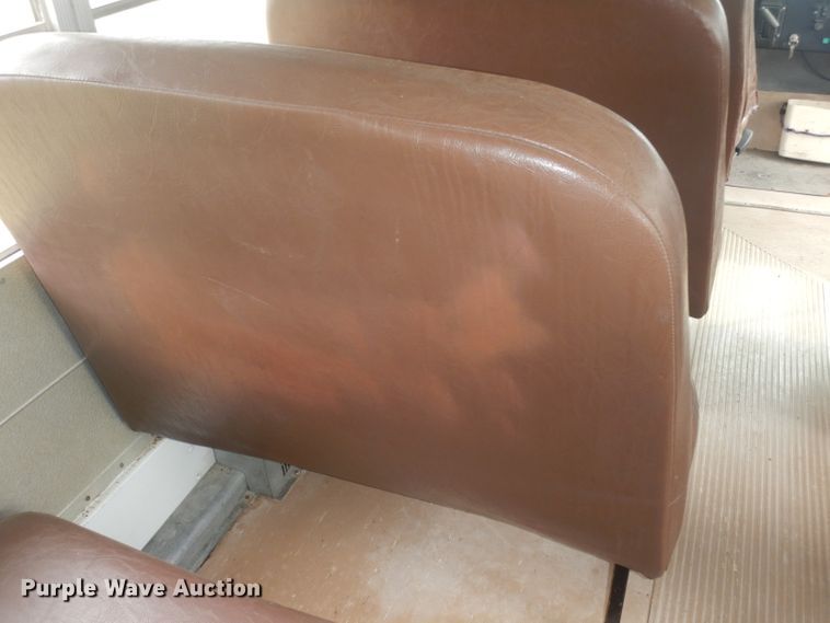 image for item DJ2971 2003 International 3800  school bus