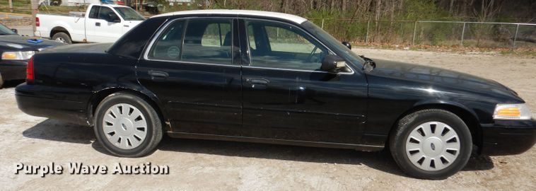 image for item DJ2981 2008 Ford Crown Victoria Police Interceptor