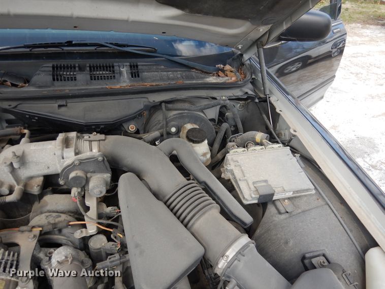 image for item DJ2982 2006 Ford Crown Victoria