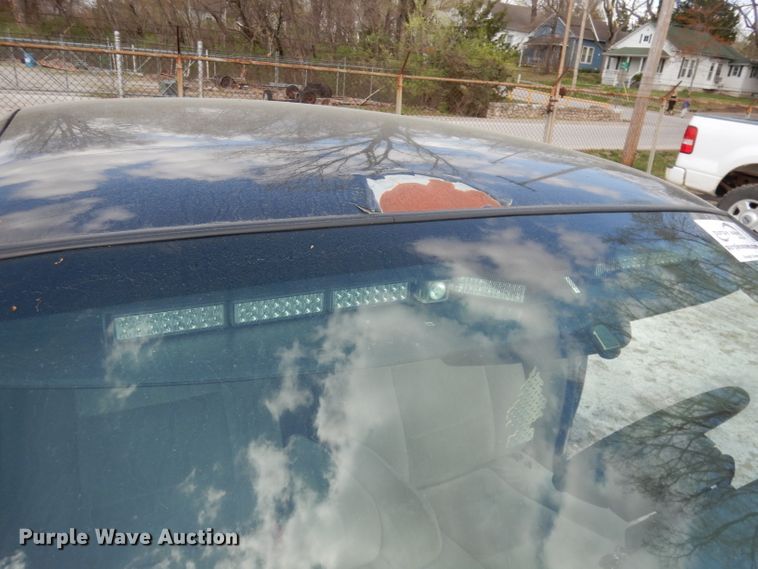 image for item DJ2982 2006 Ford Crown Victoria