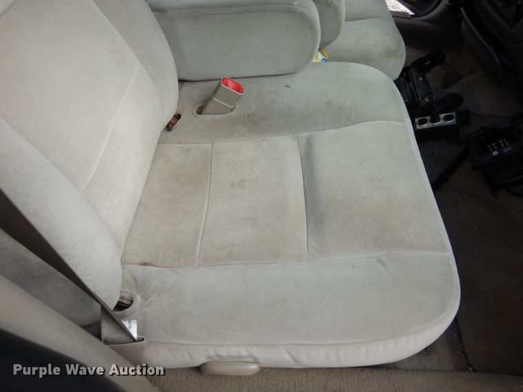 image for item DJ2982 2006 Ford Crown Victoria